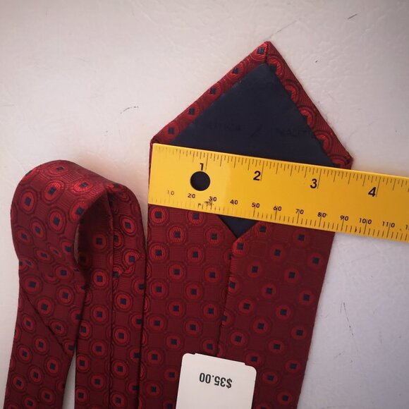 2/$30.00 - NWT Nautica Red & Navy 100% Silk Men's Necktie - Picture 3 of 4